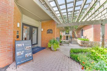 Leasing office entrance 